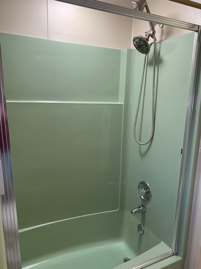 Building Photo - Charming single-family home just a short walk from Shippensburg University!