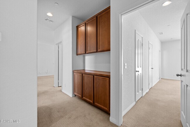 Building Photo - 37152 Waltham Pl