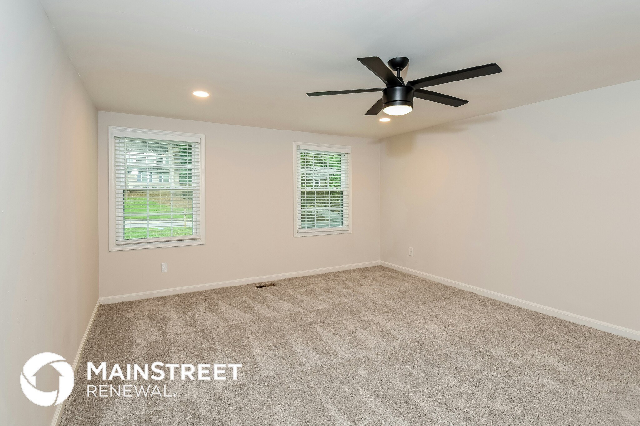 Building Photo - 234 Pinehurst Ln