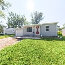 Building Photo - Updated 3 Bedroom with Attached Garage