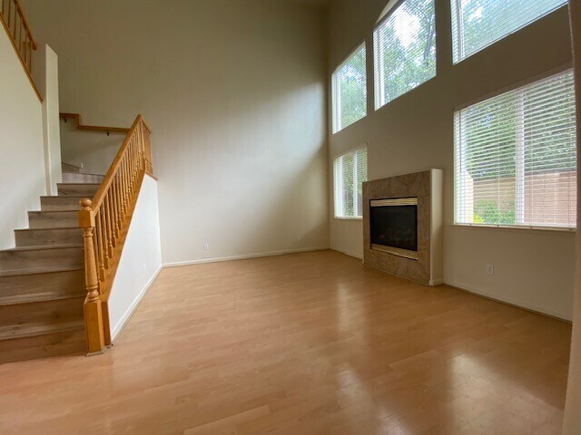 Building Photo - Beautiful home for rent in Canyon Falls in Folsom!