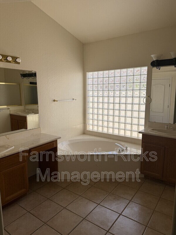 Building Photo - 3625 N Katmai