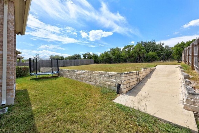 Building Photo - 12329 Mesa Verde Dr