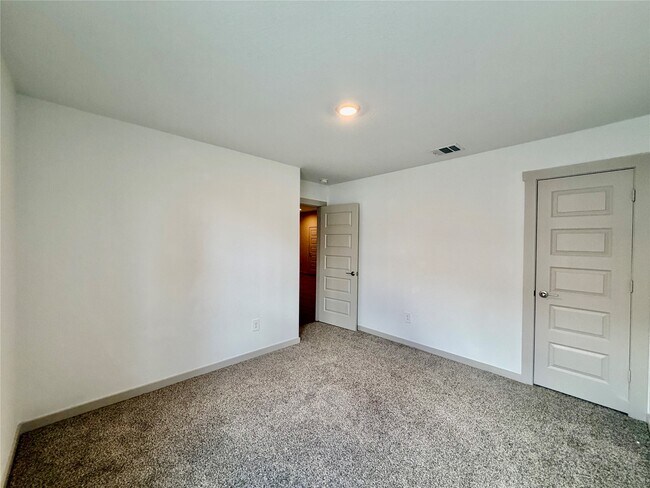 Building Photo - 13337 Silver Egret Ln
