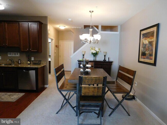 Building Photo - 82 Riverwalk Blvd