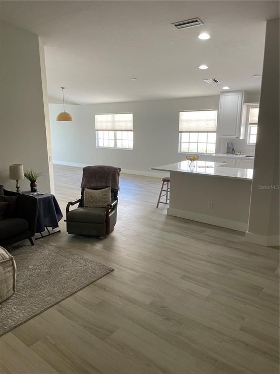 Building Photo - 7630 Pesaro Dr