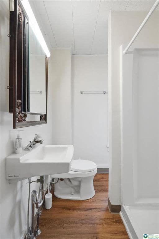 Building Photo - 819 Chestnut St