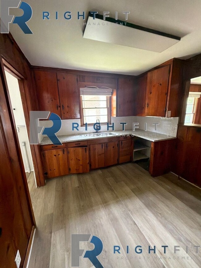 Building Photo - Newly Renovated House in Texarkana