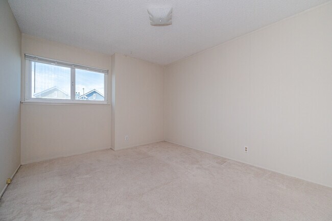 Building Photo - 1034 Shoal Dr