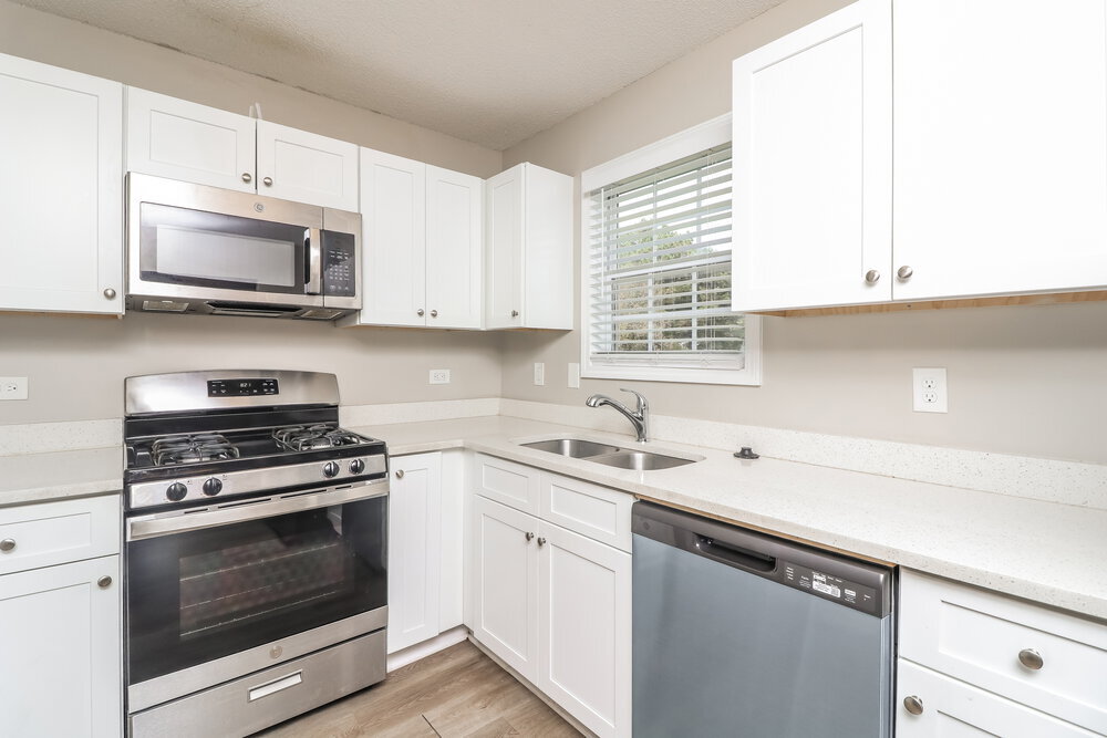 Building Photo - 417 Remington Ct