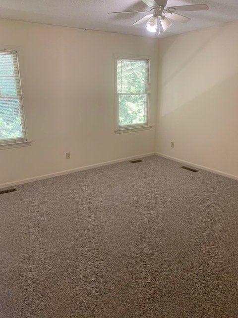 Building Photo - 344 Haven Dr