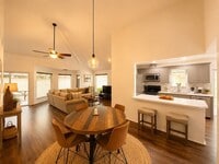 Building Photo - 8310 Spring Wind Dr