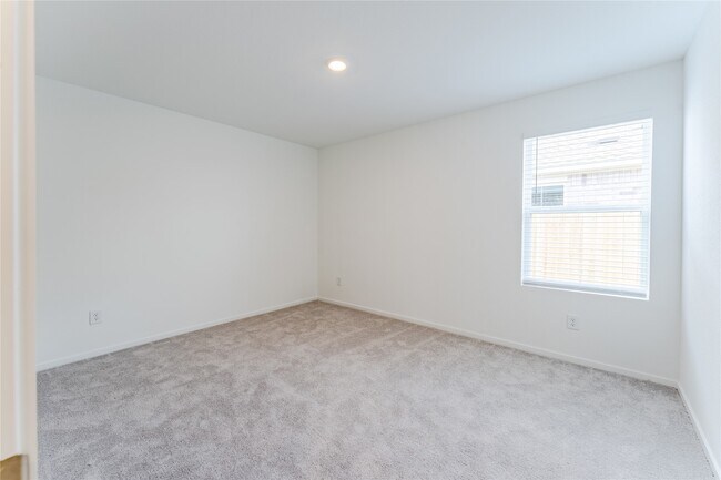 Building Photo - 16110 Domestic Dove Wy