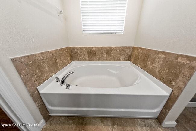 Building Photo - 3697 Whimsical Cir