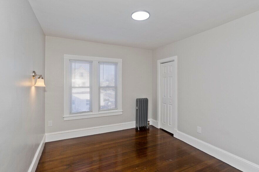 Building Photo - 68 Ottawa St