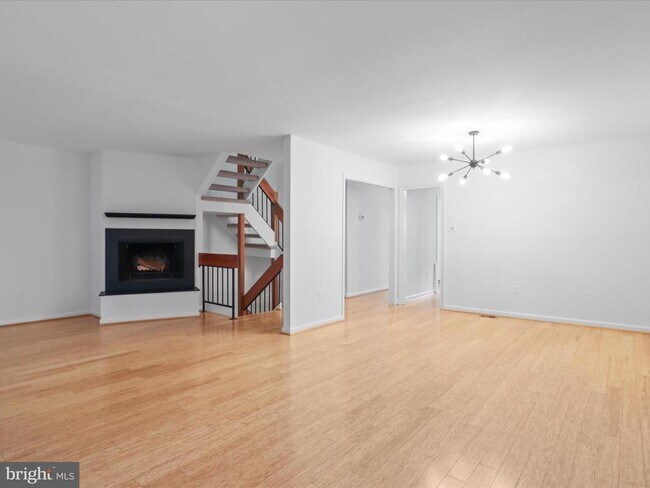 Building Photo - 11645 Newbridge Ct
