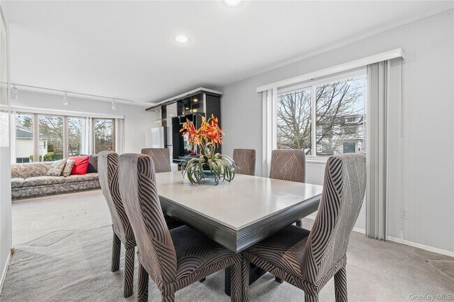 Building Photo - 20 Steuben Dr