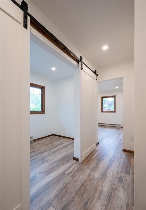 Building Photo - 901 S Black Ave