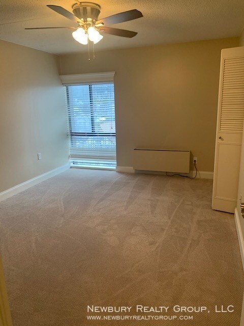 Building Photo - 530 N Main St