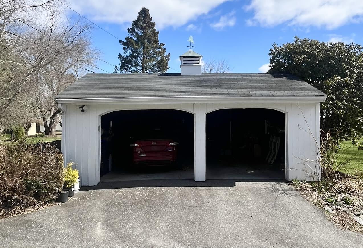 Building Photo - 275 McCorrie Ln