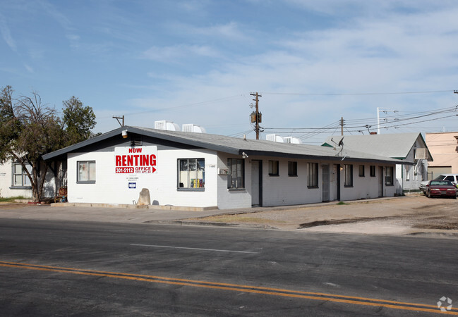 Avalon Arms Apartments - 1410 S Casino Center Blvd