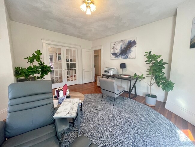 Building Photo - 509 Washington St