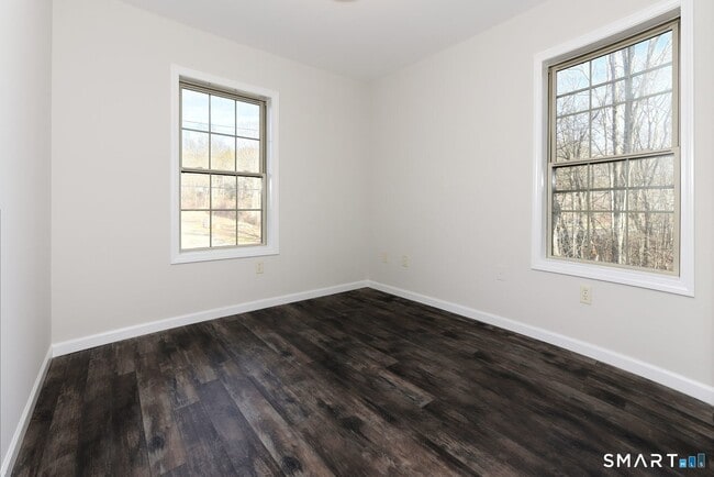 Building Photo - 81 Middletown Ave