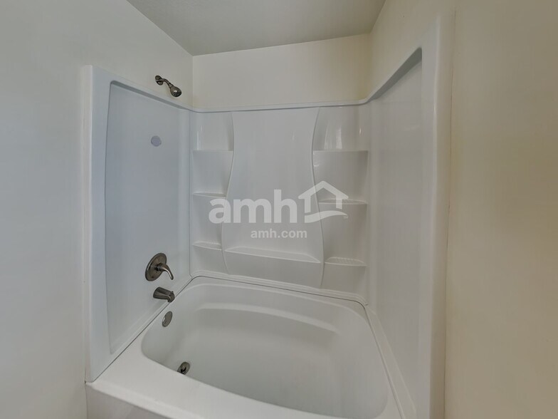 Building Photo - 2436 2940 W