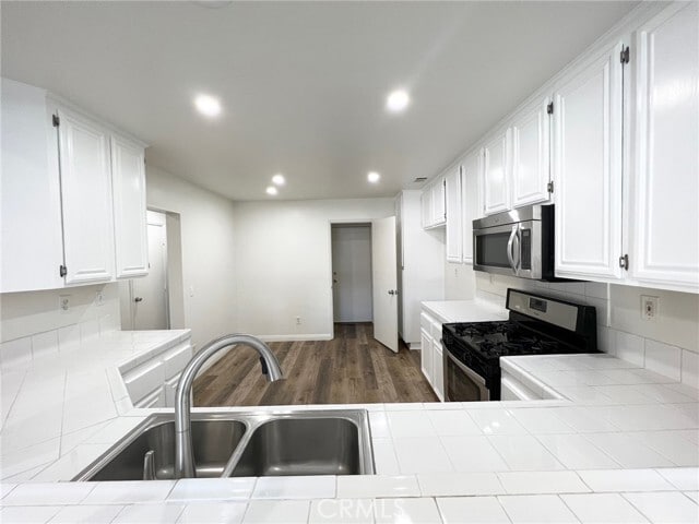 Building Photo - 2285 Indigo Hills Dr
