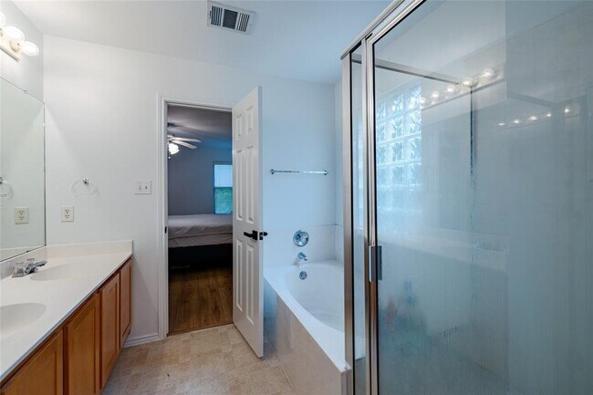 Building Photo - 1130 Sundrop Pl
