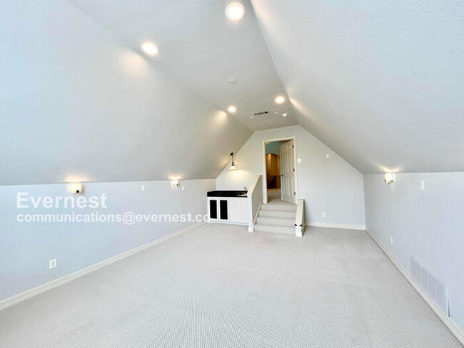 Building Photo - 3405 Grand Mesa Dr