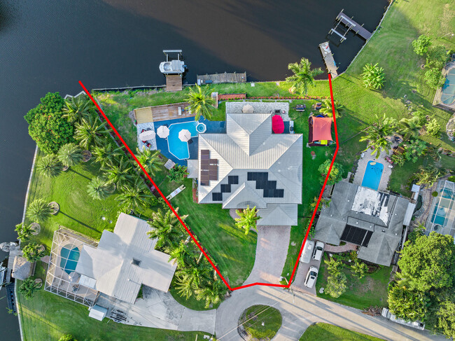 Building Photo - 703 Ramie Ct