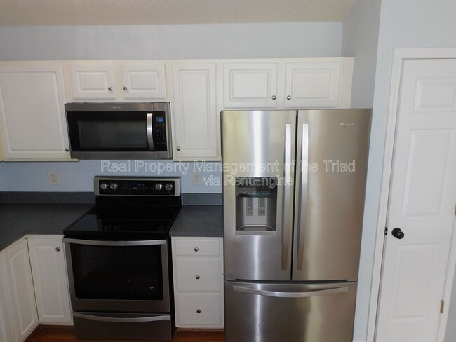 Building Photo - 150 James Rd