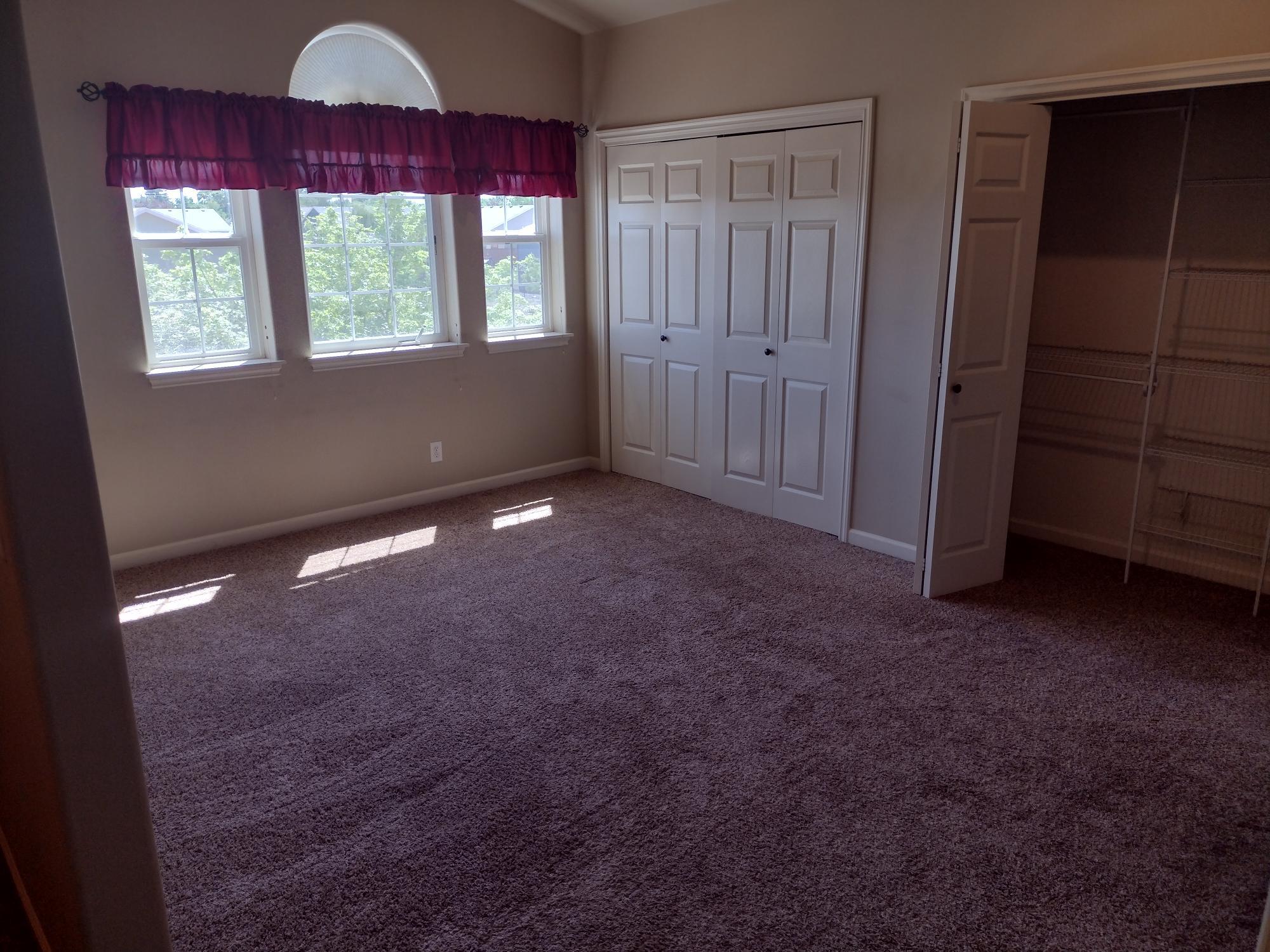 Master Bedroom 2nd floor - 1227 2nd Ave NE
