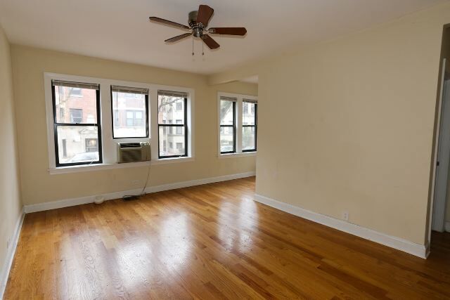 Building Photo - 3731 N Pine Grove Ave