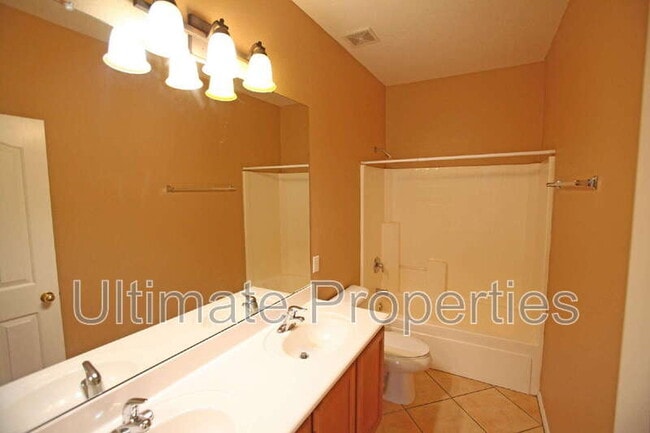 Building Photo - 9234 W Milkweed Loop