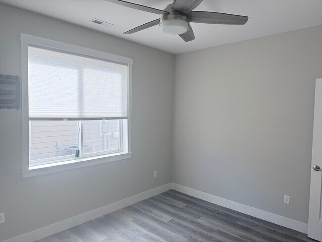 Building Photo - 6305 Absaloka Ln