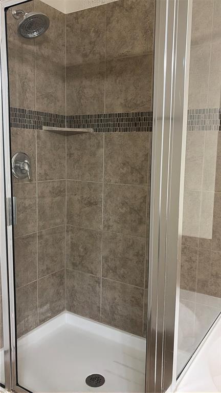 Building Photo - 1725 Arbor Knot Dr