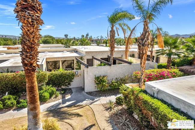 Building Photo - 427 N Calle Rolph