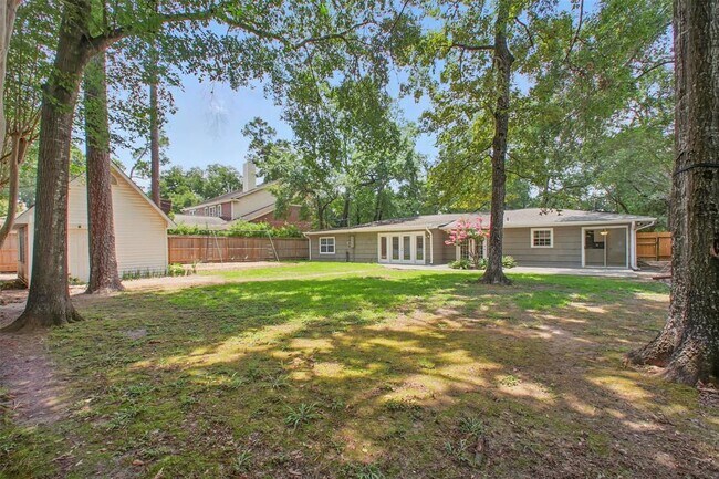 Building Photo - 10700 Beinhorn Rd