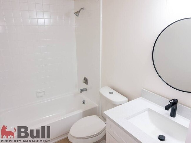 Building Photo - 502 Derby Dr