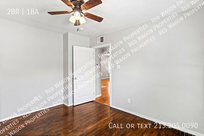 Building Photo - 1336 W Ridgewood Ct