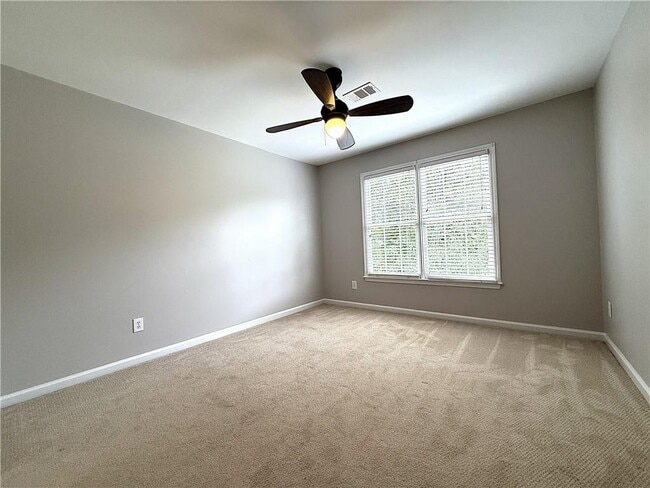 Building Photo - 1310 Rosewood Dr