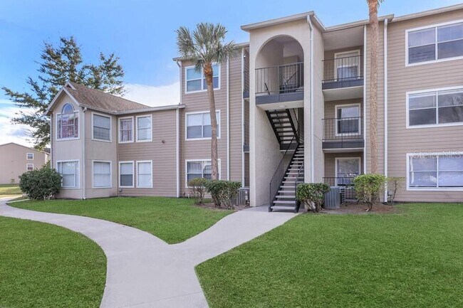 Primary Photo - 4760 Walden Cir