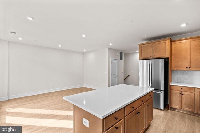 Building Photo - 21843 Beckhorn Sta Ter