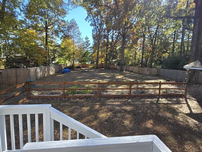 Building Photo - 509 Frank Ln