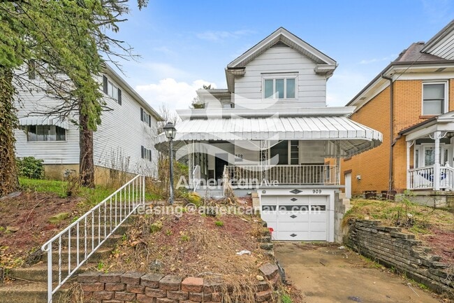 Building Photo - 909 Gaskill Ave