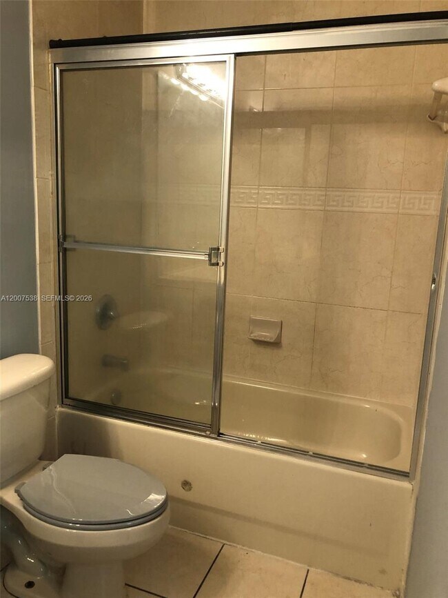 Building Photo - 8209 SW 25th Ct