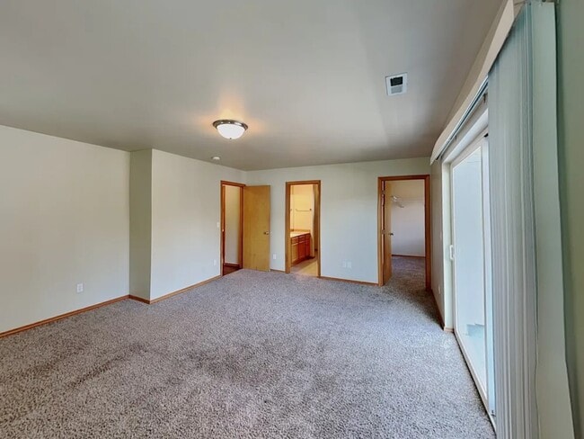 Building Photo - 32019 40th Pl SW