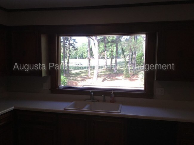 Building Photo - West Lake - Columbia County